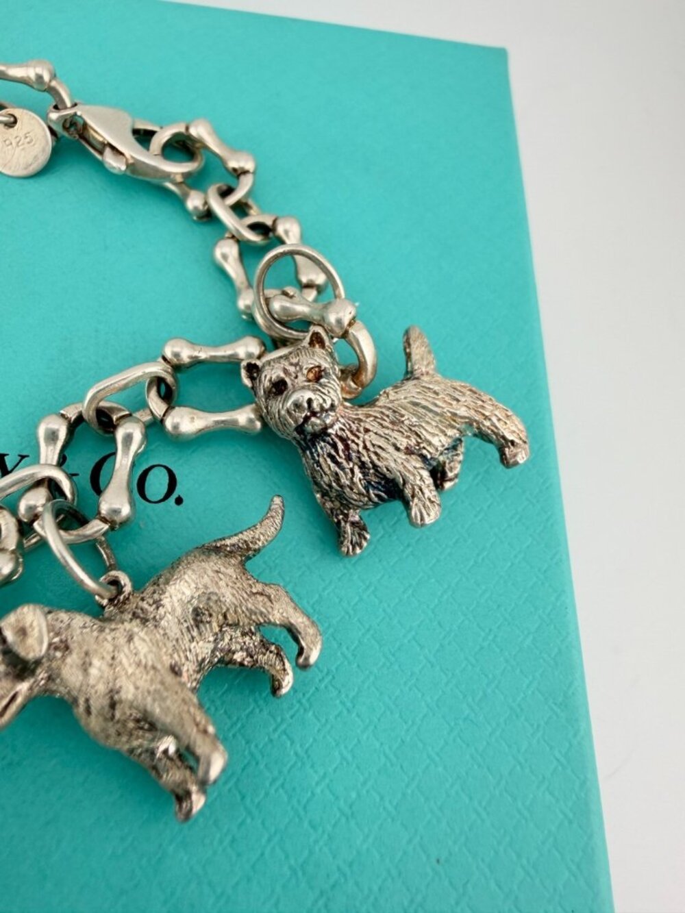 Vintage Tiffany & Co. 5 Dogs Charm Bracelet Sterling Silver Bone Links 7.5in 51g - Picture 6 of 7